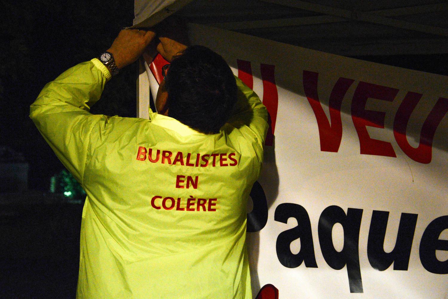 23 h. Début du rassemblement. 