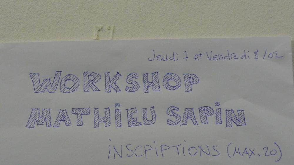 Un dessinateur renommé, Mathieu Sapin, revient dans son école pour animer un atelier. Photo Clément Lacaton/CUEJ