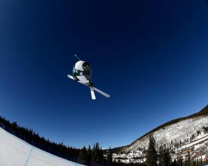 Kévin Rolland décroche le bronze en ski halfpipe