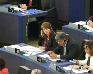 Les eurodéputés votent pour l’égalité des genres dans les accords commerciaux 