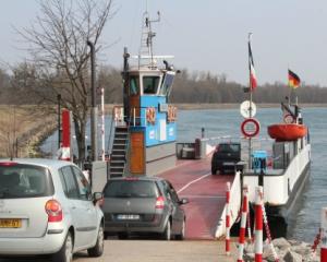 Grève de Pâques sur le Rhin 