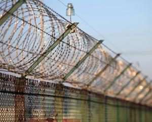 Une prison pour immigrés clandestins en Israël