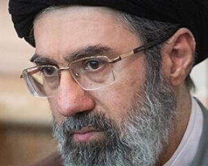 Guerre au Moyen-Orient : le nouveau guide suprême iranien affirme qu'il ira « jusqu'au bout » pour se venger des attaques