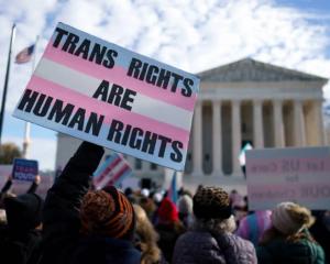 Donald Trump interdit la participation des athlètes transgenres aux sports féminins