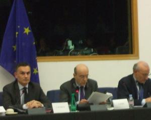 Alain Juppé: 