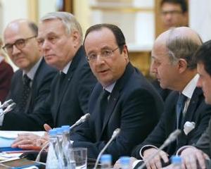 L'Elysée fait du pied aux multinationales