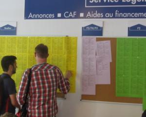 Caution locative : le gouvernement redore son image