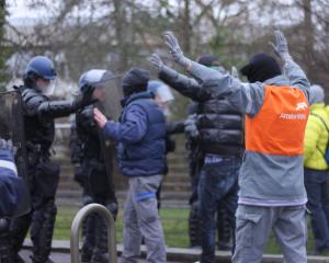 Face à Mittal, violence ou résignation