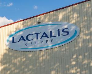 Pourquoi Lactalis veut réduire sa collecte de lait ? La réponse en cinq chiffres