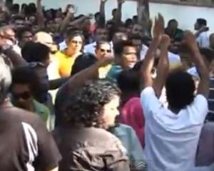 Les violences s'intensifient aux Maldives 
